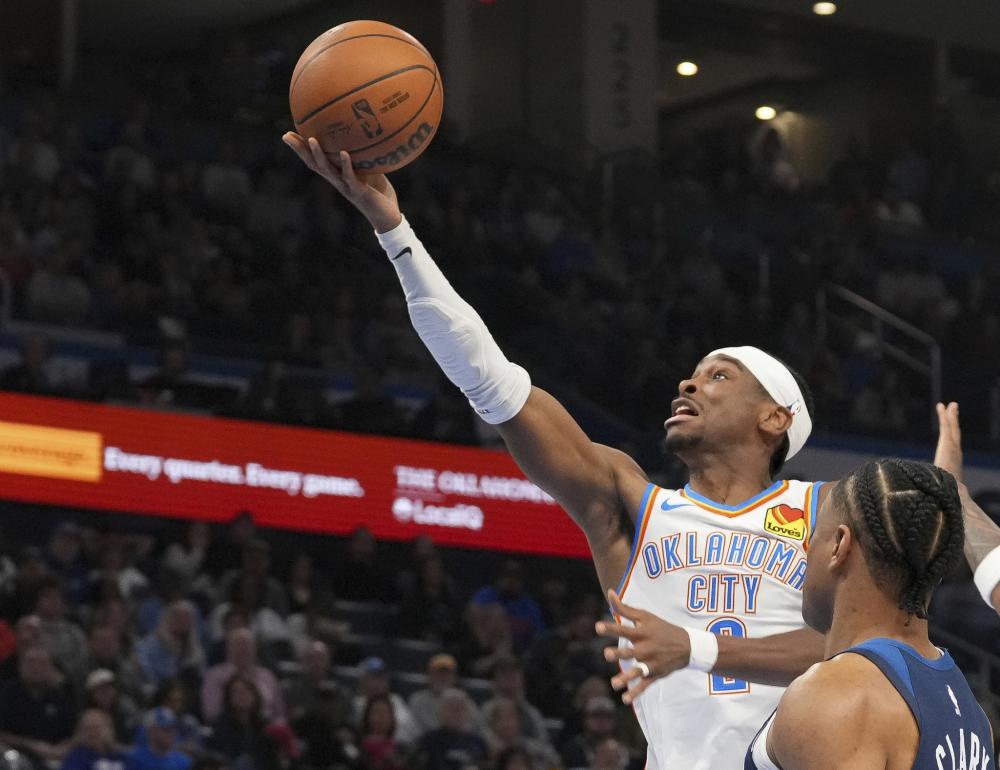 王哲林在防 王哲林在防