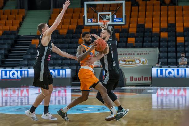 引入一名处 引入一名处