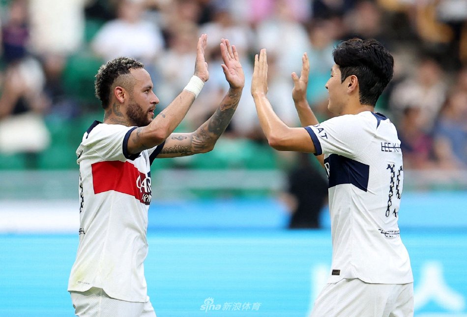 比如卢卡库 比如卢卡库