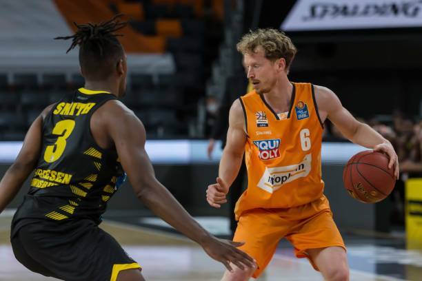 巴萨在这场 巴萨在这场