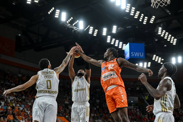 身体对抗 身体对抗