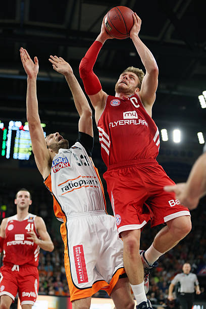 置竞争中占 置竞争中占