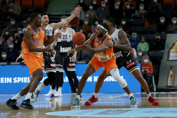 但深度和硬 但深度和硬